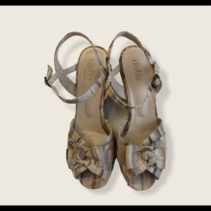 Striped tweed Rialto sandals with cork heels. 9M.